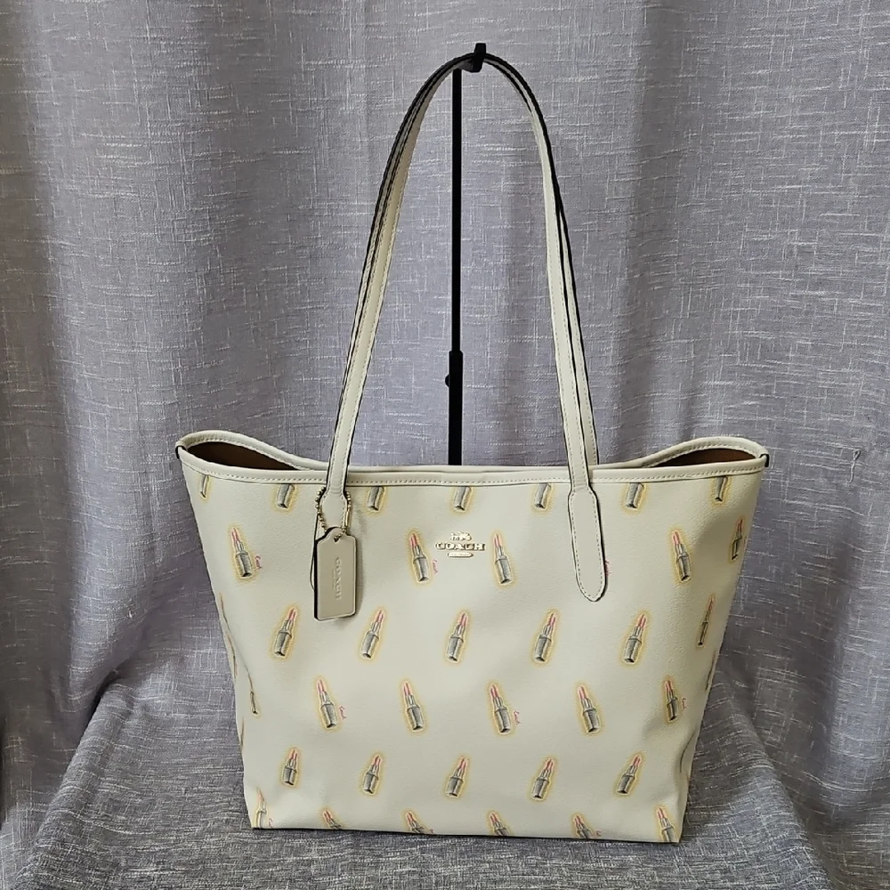 Coach Ivory Tote with Lipstick Design